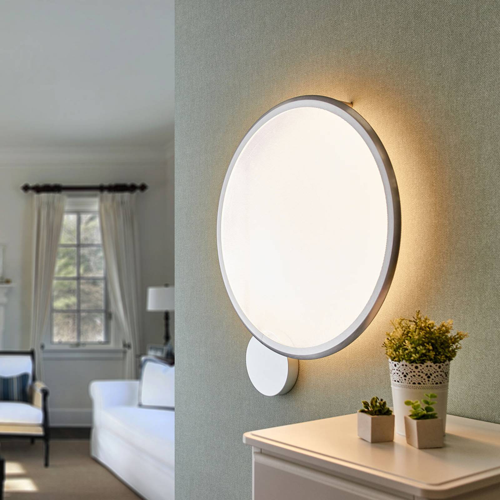 Applique LED Artemide Discovery en aluminium brossé, anneau fin et disque lumineux