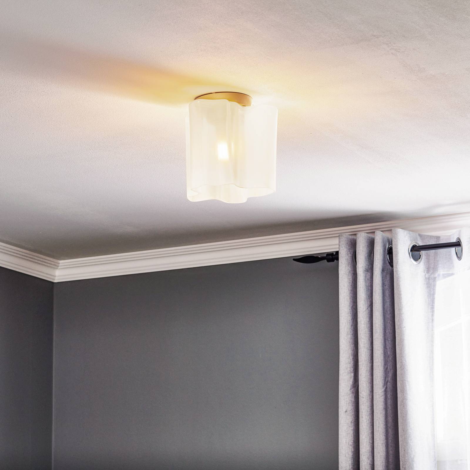 Artemide Logico Micro plafonnier en verre plissé, format carré compact — vue 2