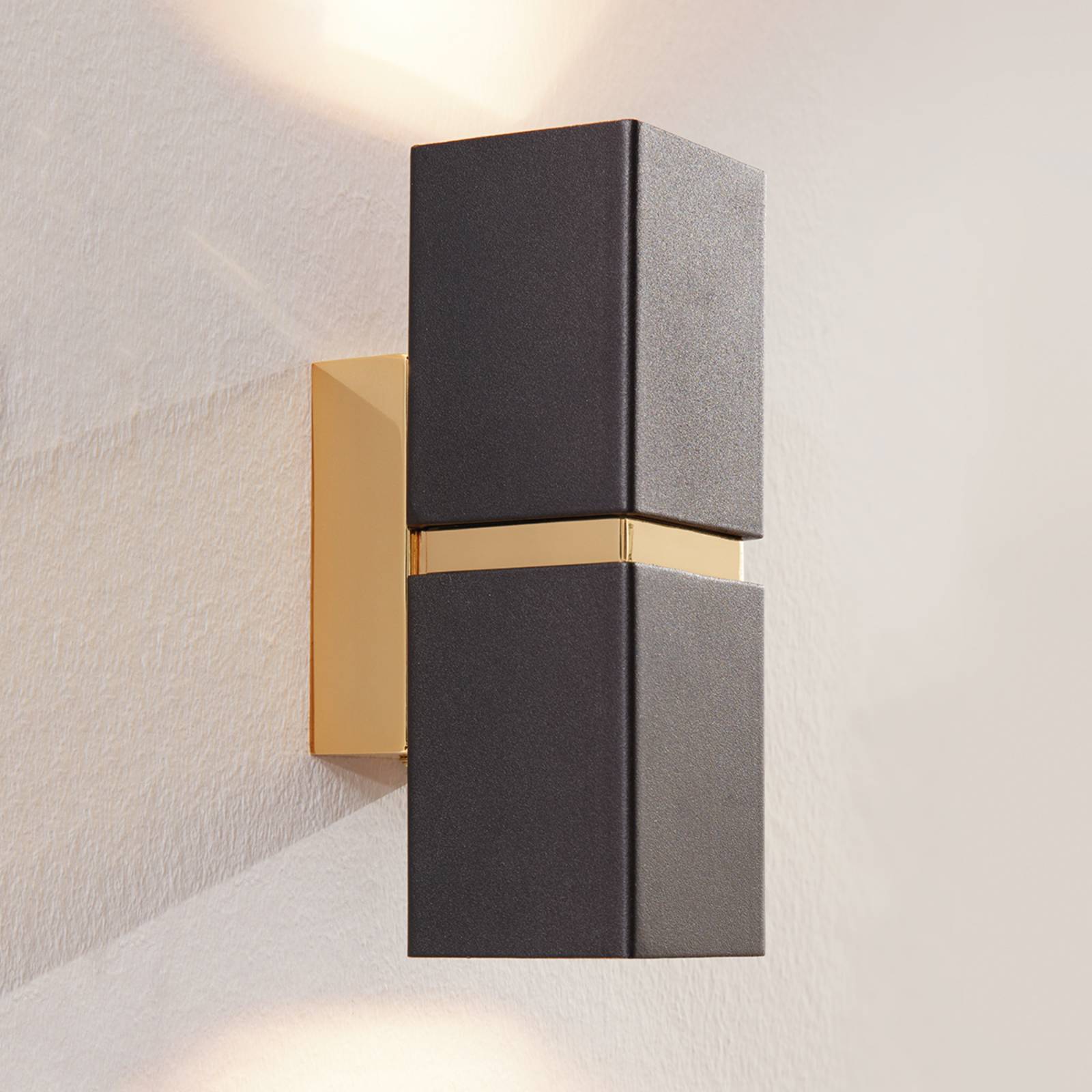 Applique LED EGLO Passa noire et dorée avec éclairage mural haut et bas — vue 3