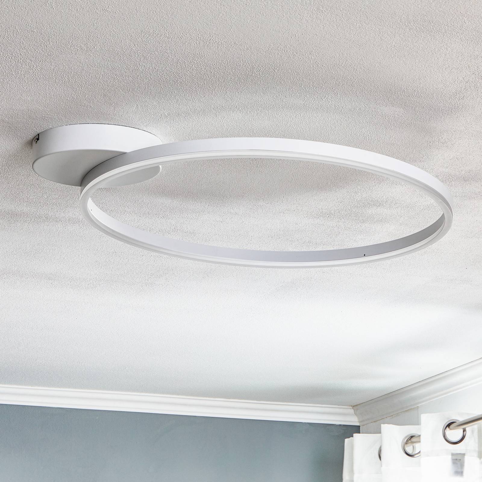 Plafonnier LED Fabas Luce Giotto blanc avec anneau lumineux au plafond — vue 3