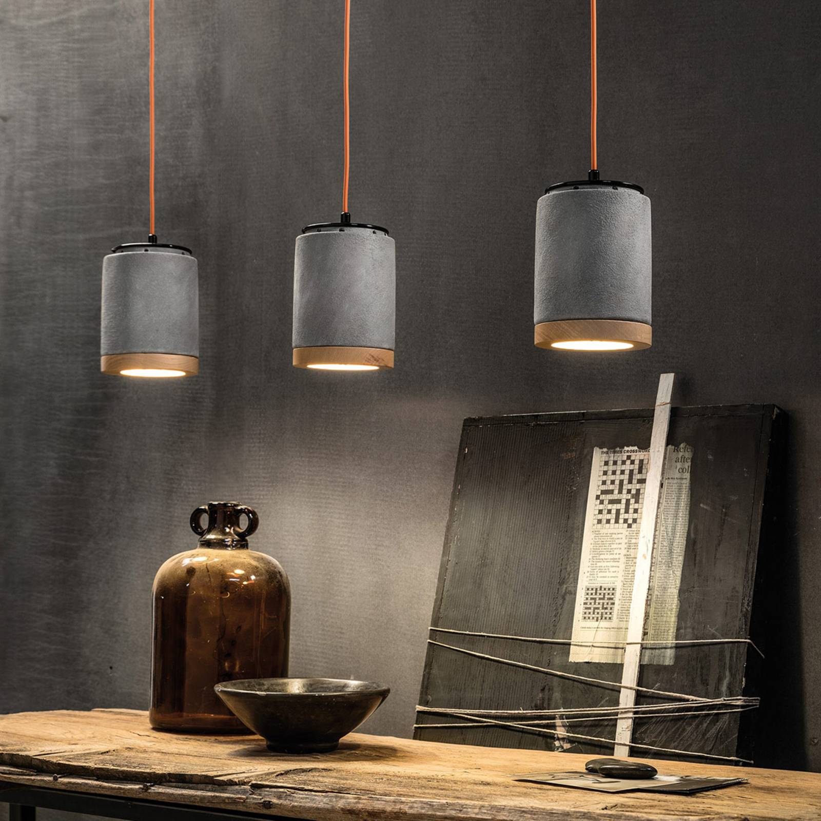 Ferroluce suspension C988 en céramique avec bord en bois et câble orange