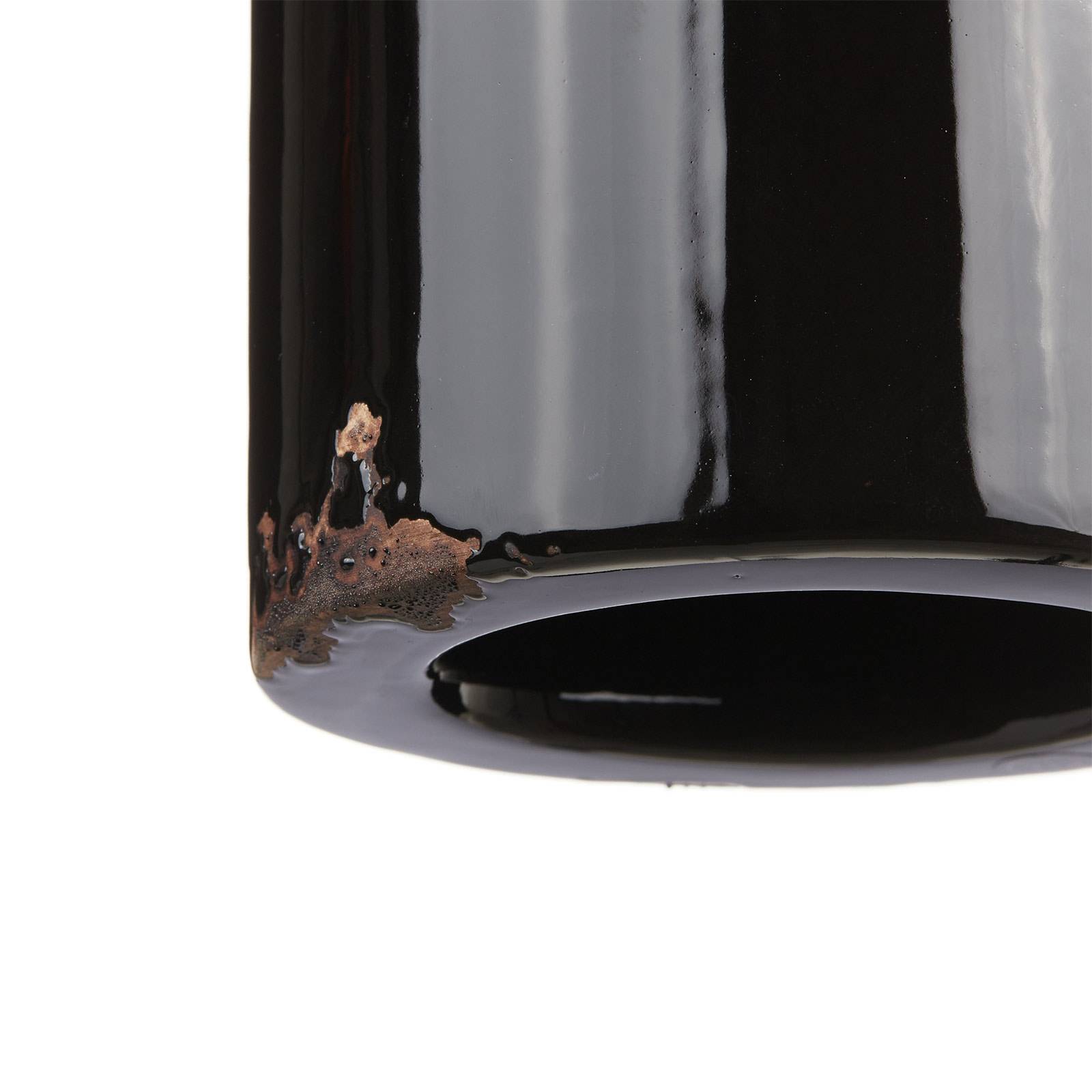 Suspension Ferroluce C1620 noire en céramique avec chaîne métallique et détails patinés — vue 2