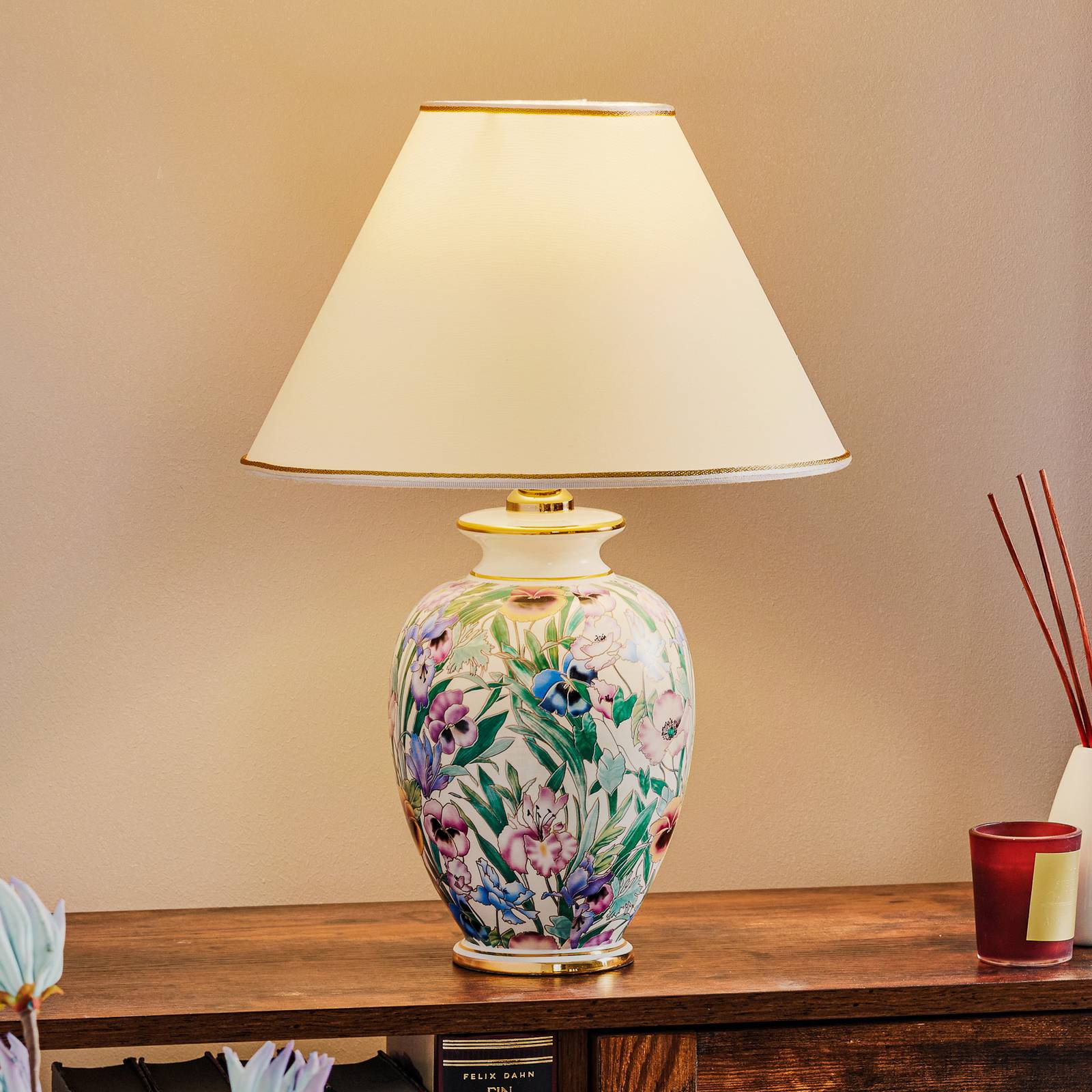 Lampe à poser Giardino Panse en céramique décorée de fleurs et détails dorés