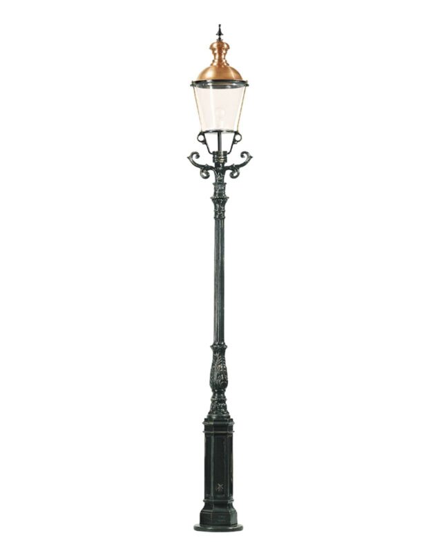 Lampadaire DÜSSELDORF noir à toit en cuivre et abat-jour transparent