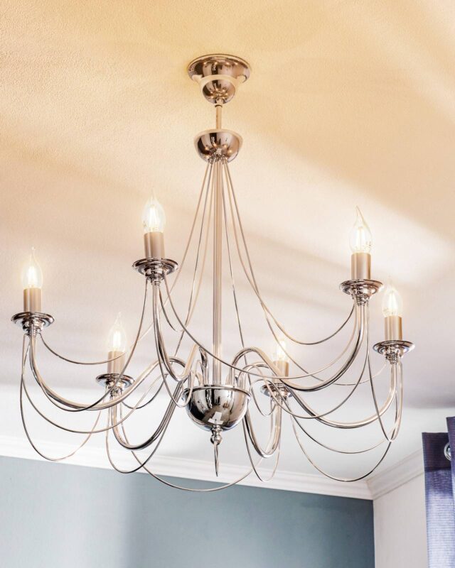 Lustre Domiluce Retro argenté brillant avec six ampoules et fines tiges métalliques