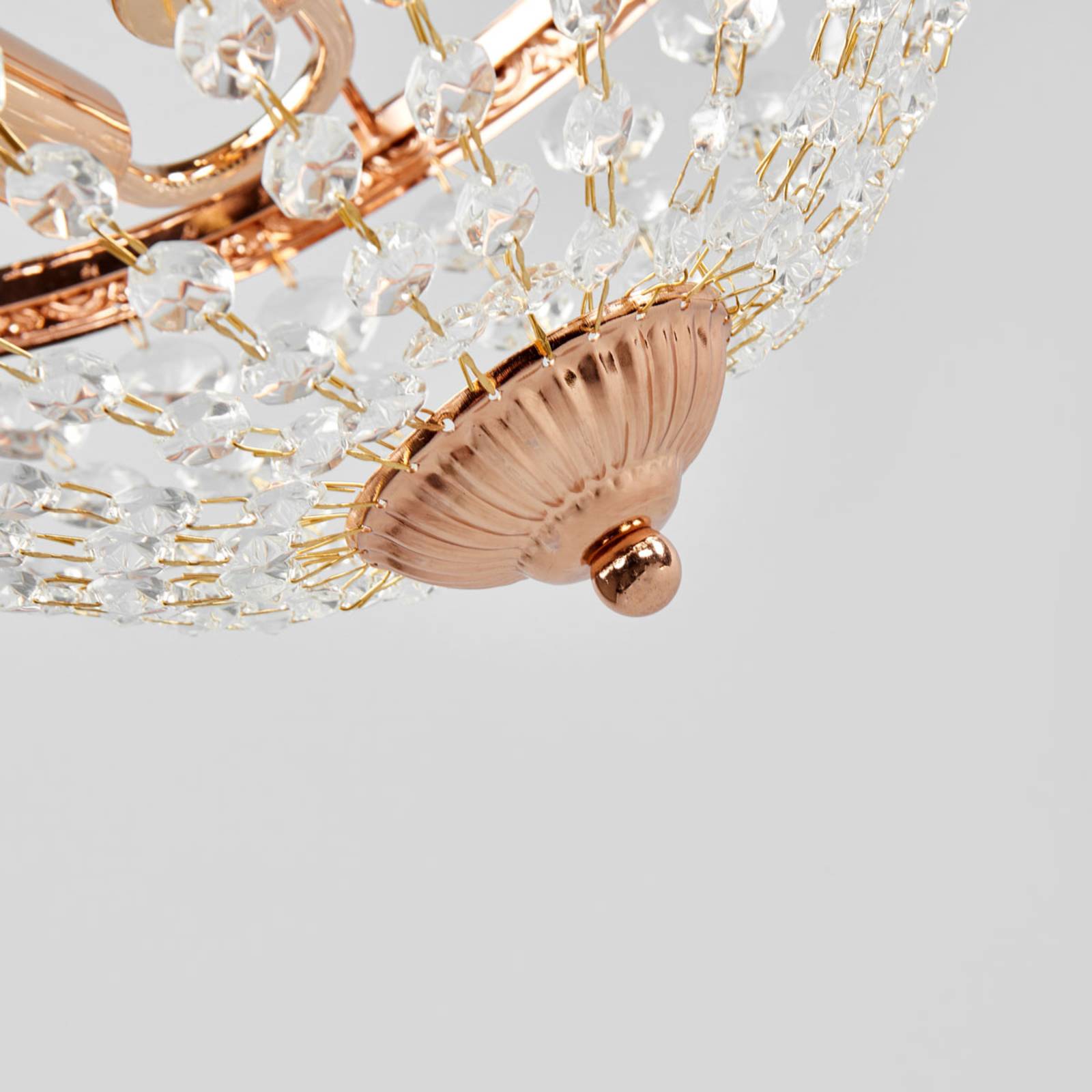 Plafonnier Markslöjd Hanaskog doré avec chaînes de cristal transparentes scintillantes — vue 4