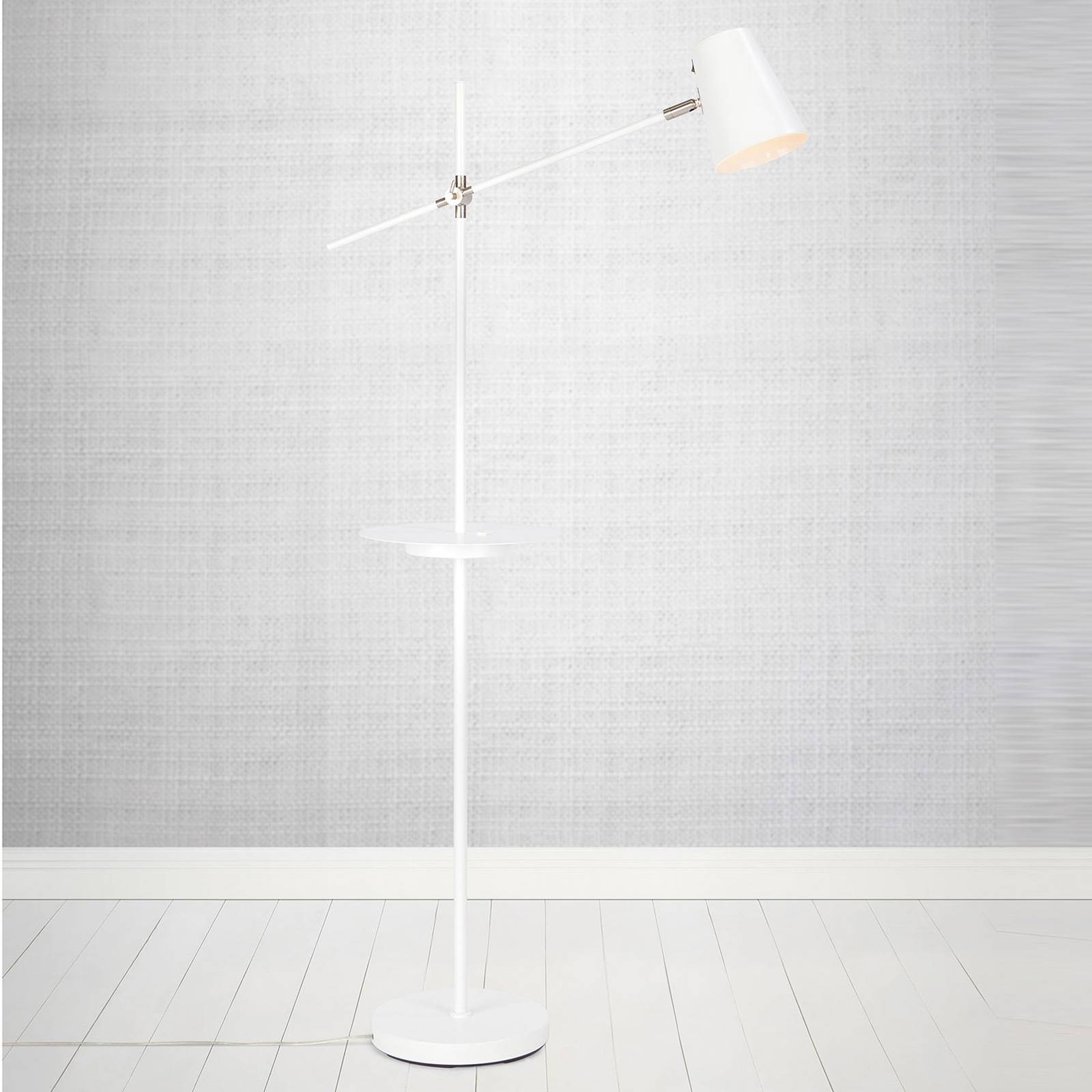 Lampadaire Markslöjd Linear blanc avec chargeur USB pour éclairage d’appoint — vue 2
