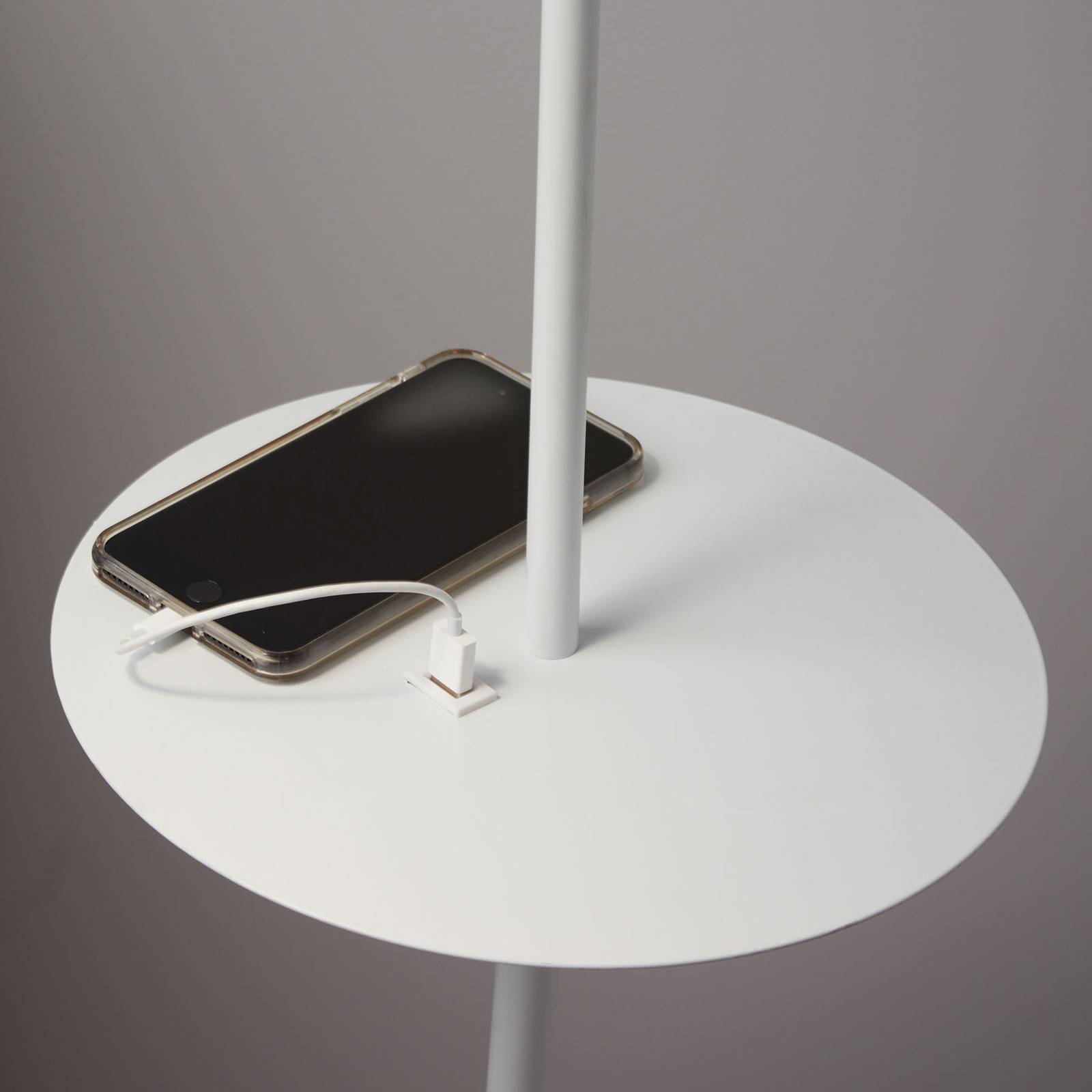 Lampadaire Markslöjd Linear blanc avec chargeur USB pour éclairage d’appoint — vue 3