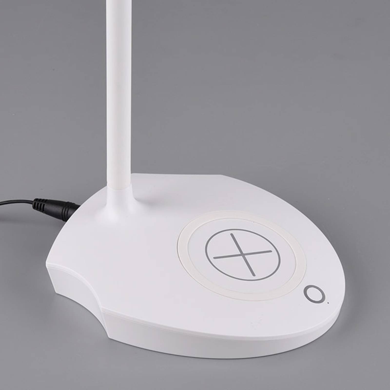 Lampe de bureau LED Load blanche avec bras flexible et chargeur à induction — vue 3