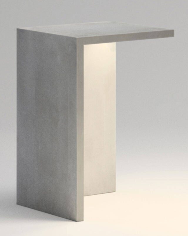 Lampe d’extérieur Vibia Empty 4130 en béton polymère, conçue aussi comme assise